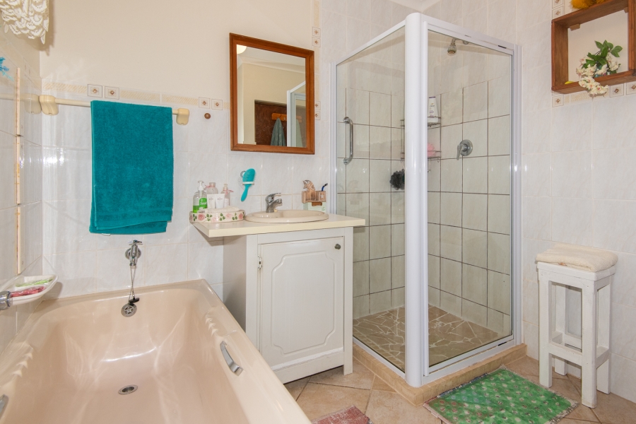 4 Bedroom Property for Sale in Tergniet Western Cape